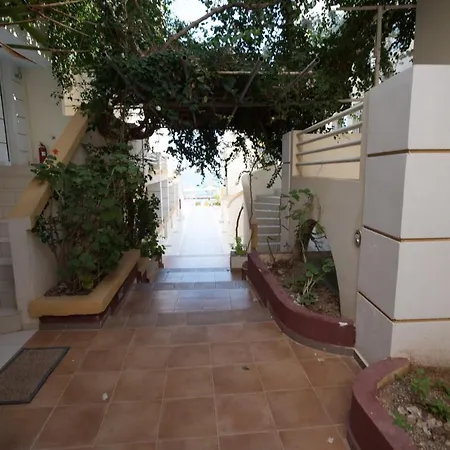 Apartahotel Ionio Star