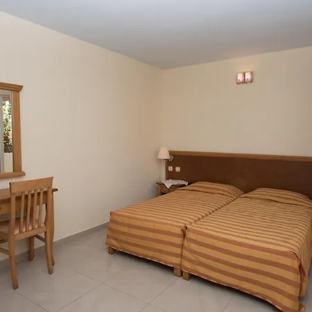 Ionio Star Aparthotel Koutsourás