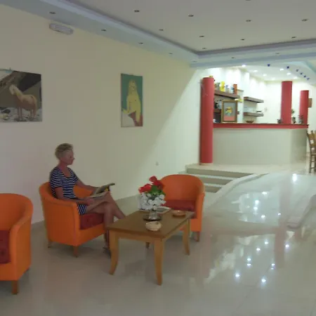Ionio Star Aparthotel Koutsourás